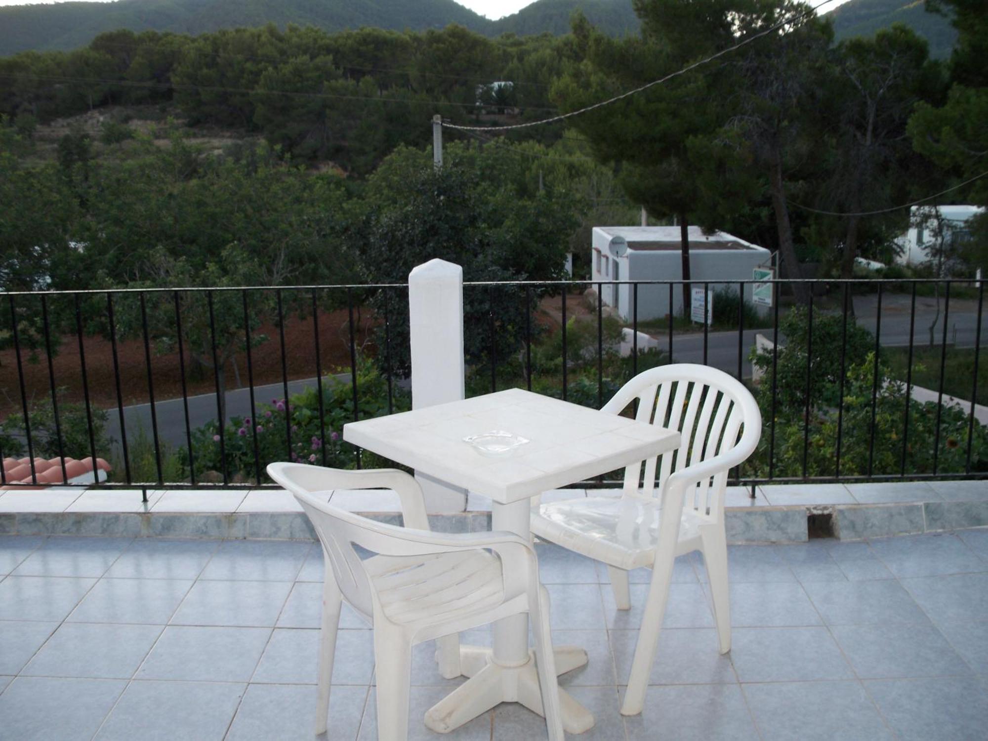 Pension Las Tres Golondrinas Playa DPlaya Des Figueral Kültér fotó